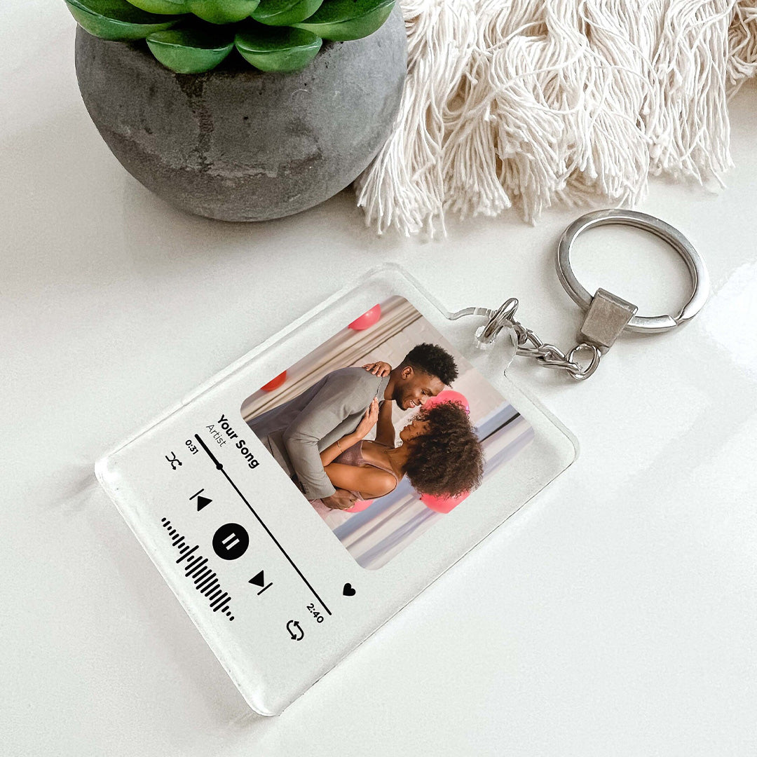 AreyaListen Custom Song Keychain