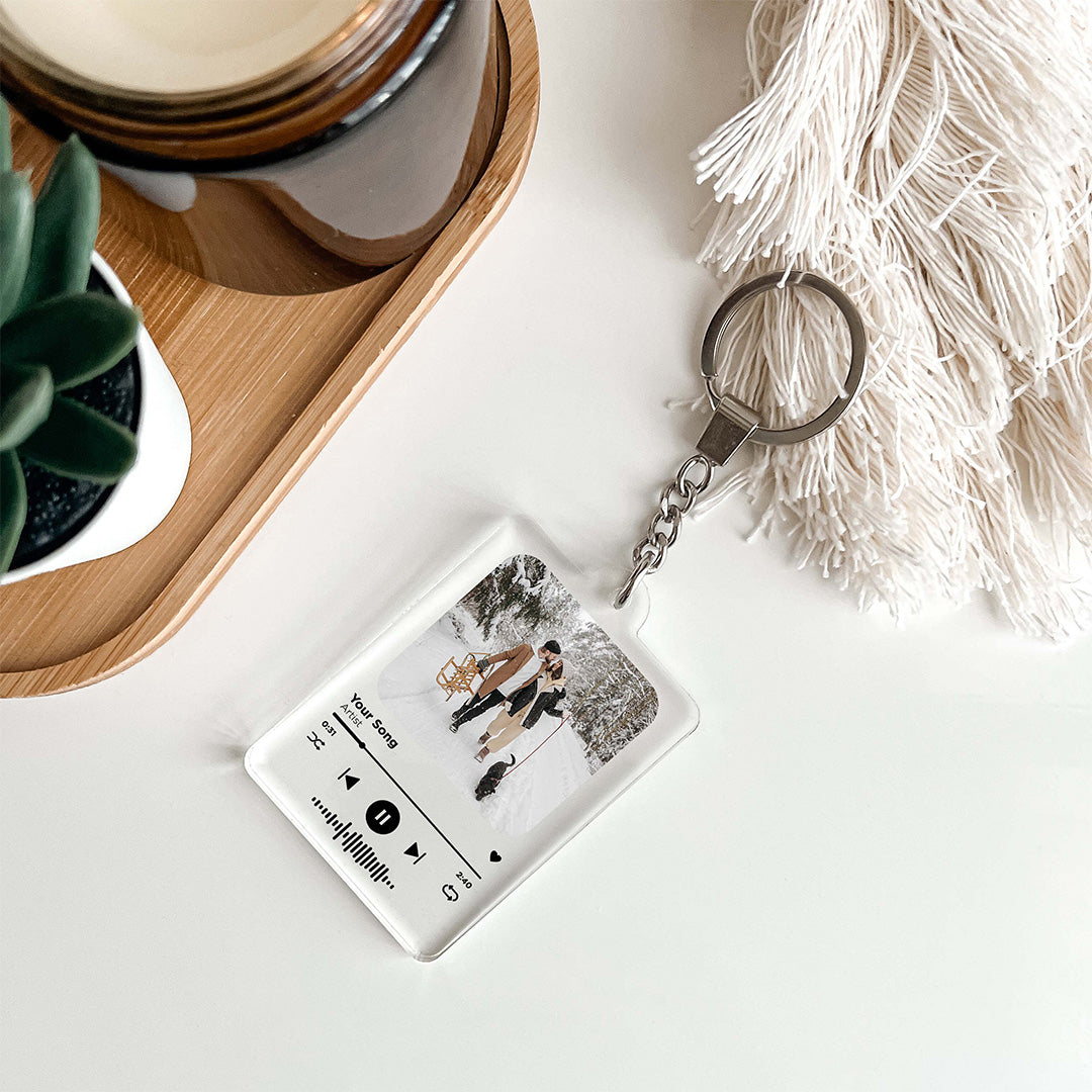 AreyaListen Custom Song Keychain